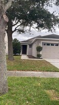 8411 Deer Chase Dr in Riverview, FL - Building Photo