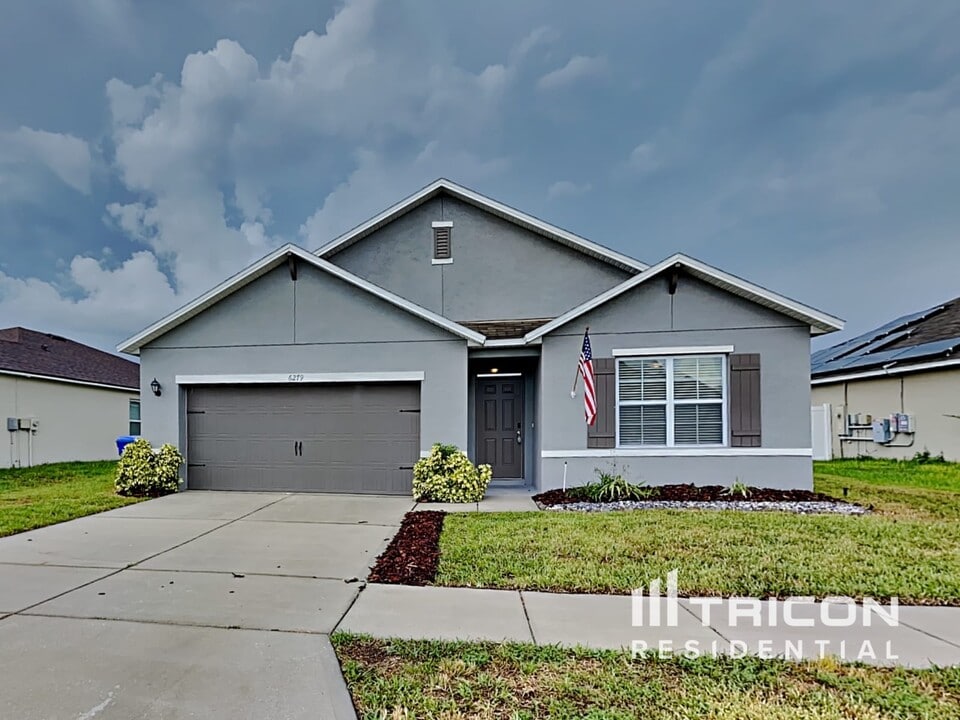 6279 Red Herring Dr in Winter Haven, FL - Building Photo