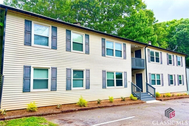 property at 117 Mark Twain Cir