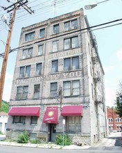 1908 Dunlap St in Cincinnati, OH - Building Photo - Building Photo