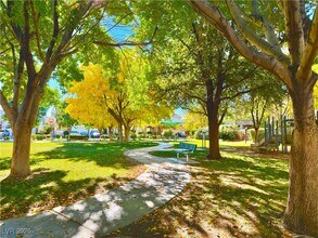 5524 Ivy Side Ave in Las Vegas, NV - Building Photo - Building Photo