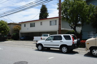 42 East Thirty-Ninth in San Mateo, CA - Building Photo - Building Photo