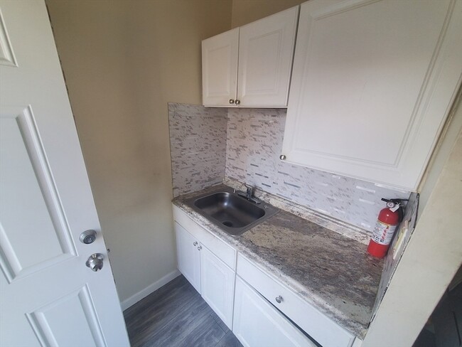 property at 14 Abbotsford St