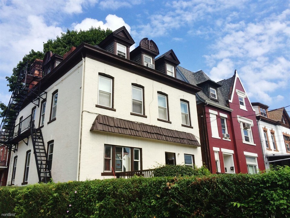 523 N Negley Ave in Pittsburgh, PA - Building Photo