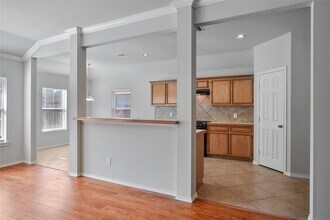 26921 Kings Crescent Dr in Humble, TX - Building Photo - Building Photo