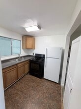 3901-3912 12th St SW in Puyallup, WA - Building Photo - Building Photo