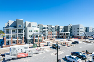 The Savoy in Winter Springs, FL - Building Photo - Building Photo