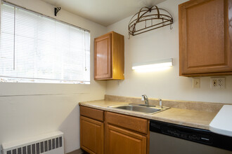 Lakeland Apartments in Ithaca, NY - Building Photo - Interior Photo