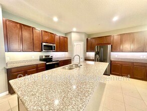 310 Merry Brook Cir in Sanford, FL - Building Photo - Building Photo