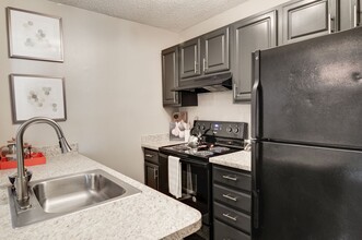 The Hamilton at Kings Place in Columbia, MD - Building Photo - Building Photo