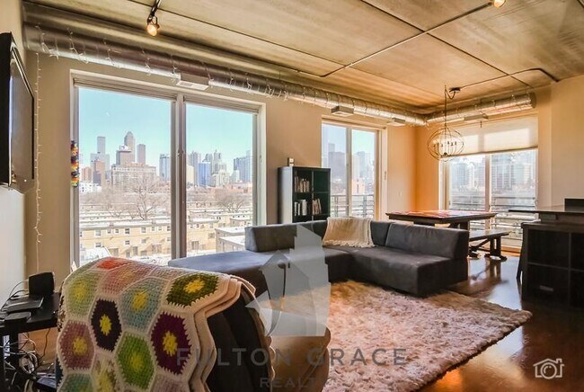 873 N Larrabee St-Unit -5 in Chicago, IL - Building Photo - Building Photo