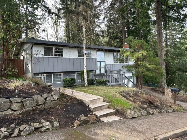 450 E 53rd Ave in Eugene, OR - Building Photo - Building Photo