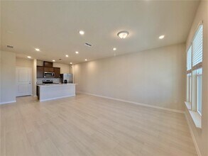 16270 Merry Aly in Winter Garden, FL - Building Photo - Building Photo