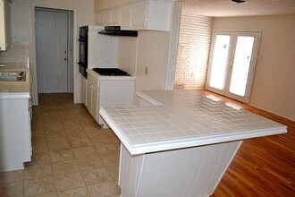 2528 St Francis Ave in Dallas, TX - Foto de edificio - Building Photo