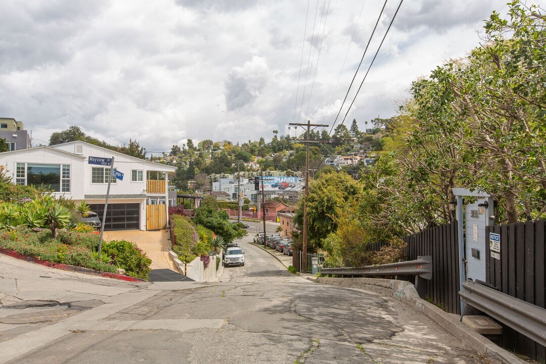 3836 De Longpre Ave in Los Angeles, CA - Building Photo