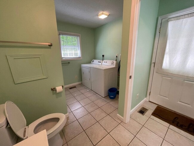 property at 10182 Redwood Cir