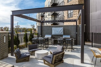 Darby at Briarcliff in Kansas City, MO - Building Photo - Building Photo