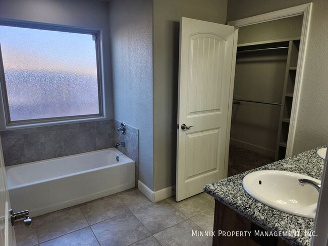 5222 Jarvis St in Lubbock, TX - Building Photo - Building Photo