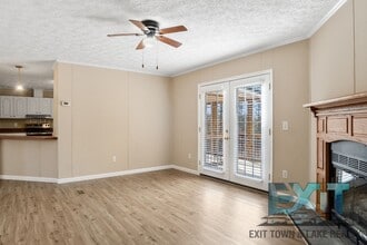 945 S Hill Rd in Kenbridge, VA - Building Photo - Building Photo