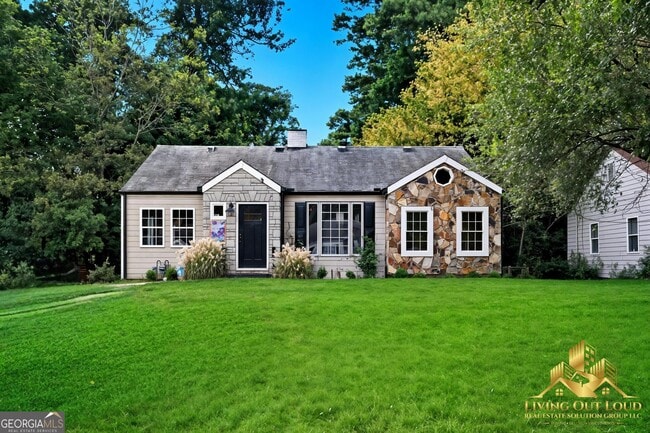 1439 Westridge Rd SW in Atlanta, GA - Building Photo - Building Photo