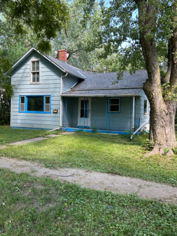 474 N 3rd St in Tecumseh, NE - Foto de edificio - Building Photo