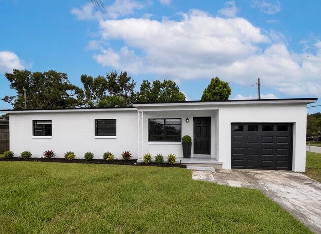 property at 702 S Solandra Dr