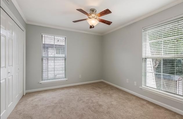 4405 Barnett St. Unit D in Metairie, LA - Foto de edificio - Building Photo