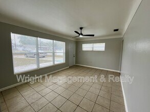 10731 108th St N in Largo, FL - Building Photo - Building Photo