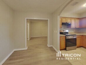 804 Heidi Rd in Seffner, FL - Building Photo - Building Photo