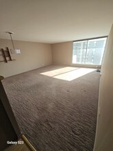 6033 N Sheridan Rd in Chicago, IL - Foto de edificio - Building Photo