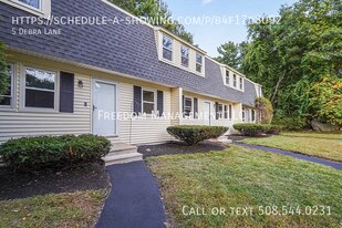 5-9 Debra Ln in Bellingham, MA - Building Photo