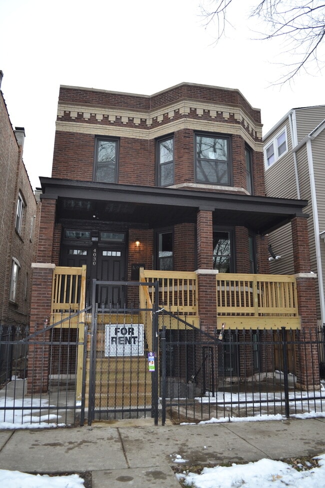 4030 W Kamerling Ave