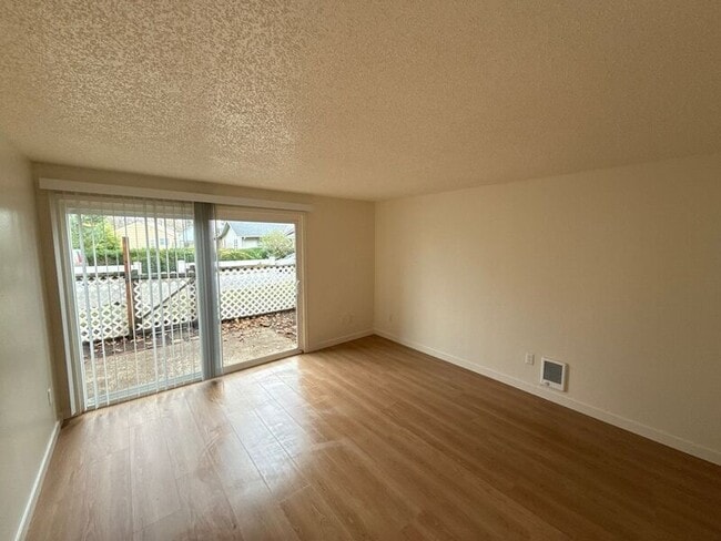 485 Senate St NW in Salem, OR - Building Photo - Building Photo