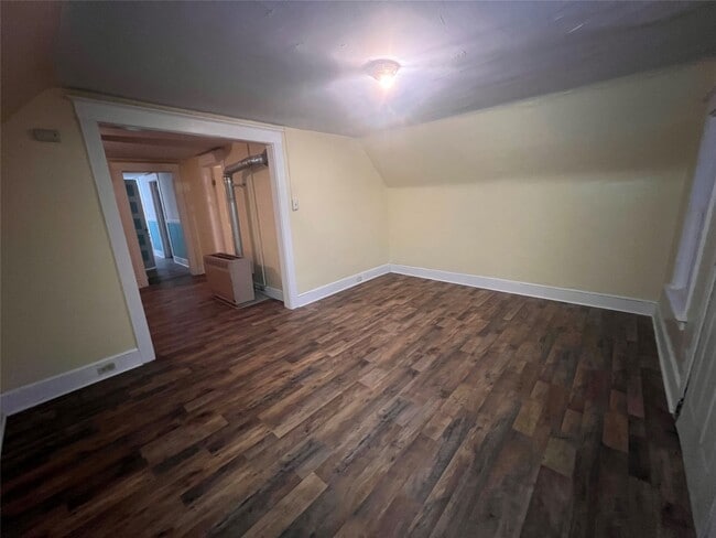 155 Willow St in Johnson City, NY - Foto de edificio - Building Photo