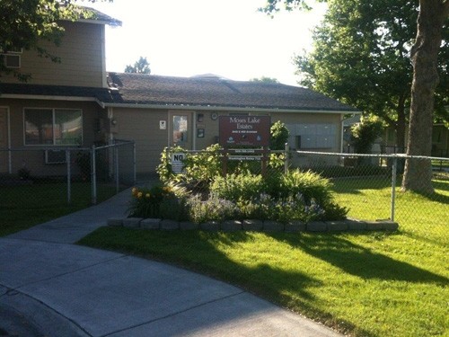 Moses Lake Estates in Moses Lake, WA - Building Photo - Primary Photo