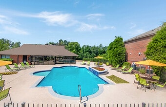 Greenleaf in Phenix City, AL - Foto de edificio - Building Photo