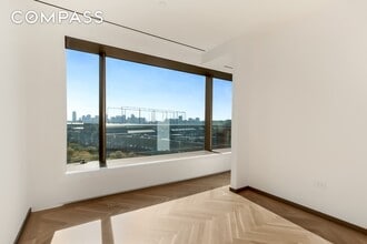 551 W 21st St in New York, NY - Building Photo - Building Photo