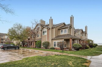4760 S Wadsworth Blvd in Littleton, CO - Building Photo - Building Photo