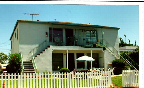 750-752 Marine St in Santa Monica, CA - Building Photo - Building Photo