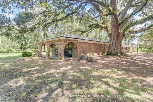 9708 Forts Lake Rd in Moss Point, MS - Building Photo - Building Photo