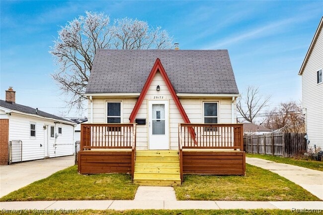 property at 25175 Dale St