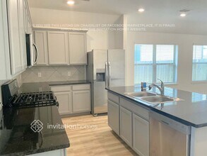 514 Pecan Landing Ln in La Marque, TX - Building Photo - Building Photo