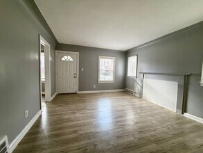 9566 Whitcomb in Detroit, MI - Building Photo - Building Photo