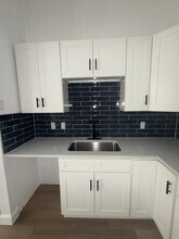 1577 Hawthorne Pl in Wellington, FL - Building Photo - Building Photo