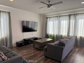14435 Viva Dr, Unit 208 in Corona, CA - Building Photo - Building Photo