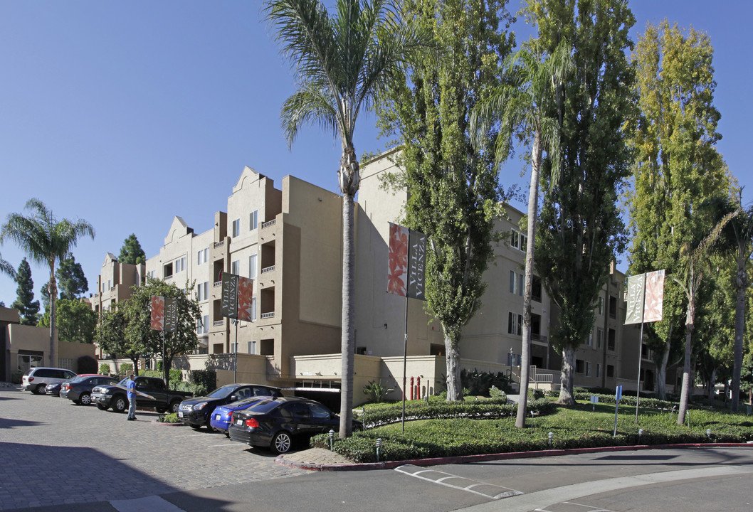 Villa Vicenza in San Diego, CA - Foto de edificio