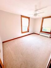 863 N Rebecca Ave in Scranton, PA - Foto de edificio - Building Photo