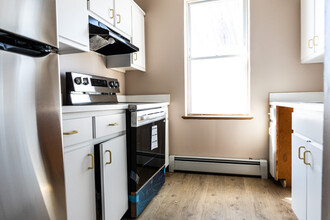 150 Russ St, Unit 3 in Hartford, CT - Foto de edificio - Building Photo