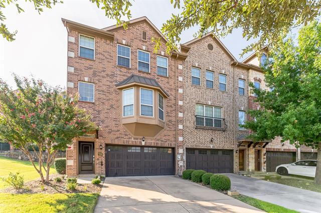 7880 Oxer Dr in Irving, TX - Building Photo