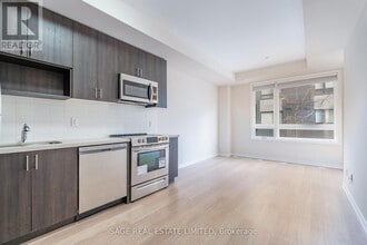 1150 Briar Hill Ave in Toronto, ON - Building Photo - Building Photo
